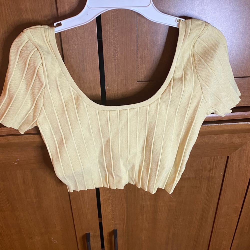 crop top